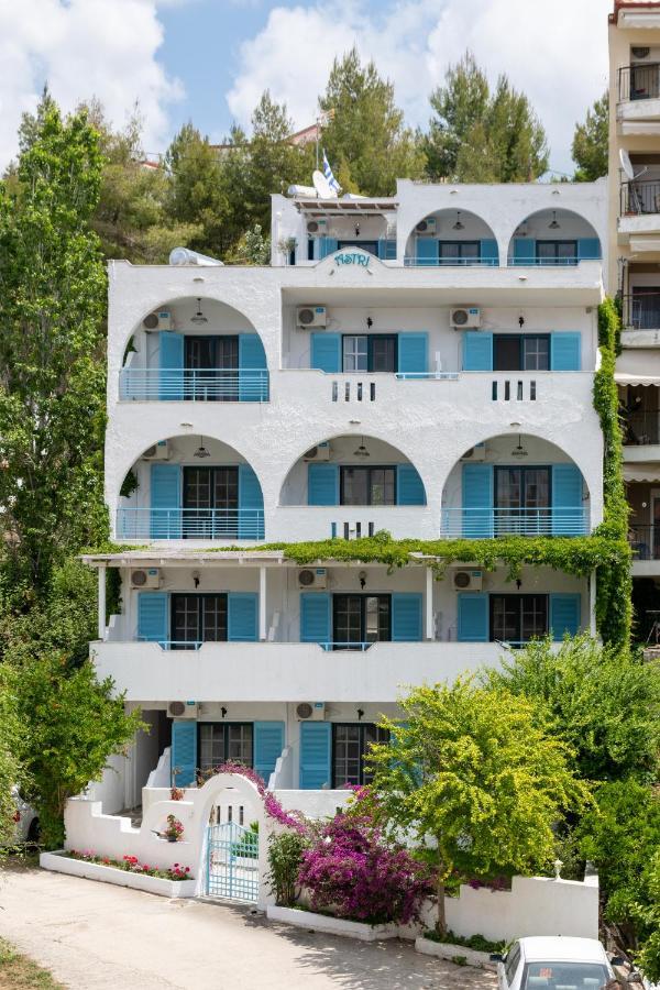Astri Hotel ネオス・マルマラス エクステリア 写真