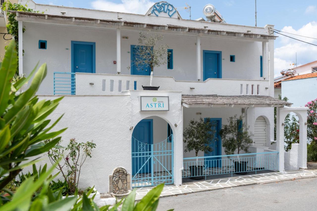 Astri Hotel ネオス・マルマラス エクステリア 写真
